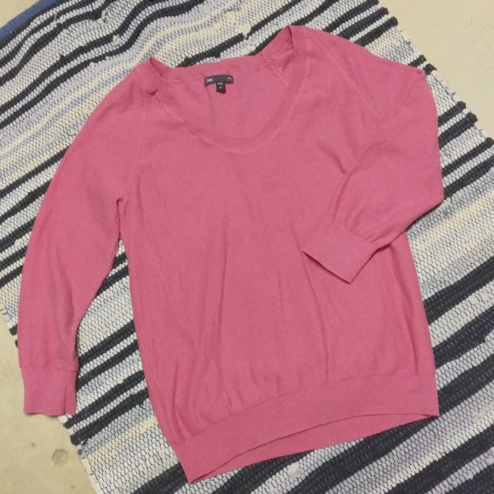 GAP Light Weight Sweater